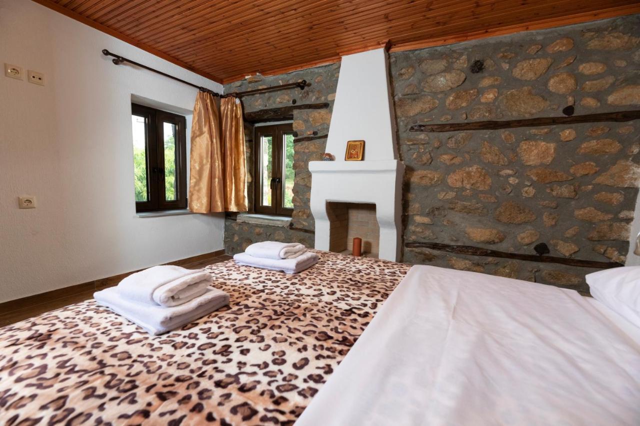 קאלאבאקה Archontiko Fotini - Traditional Guesthouse Meteora מראה חיצוני תמונה