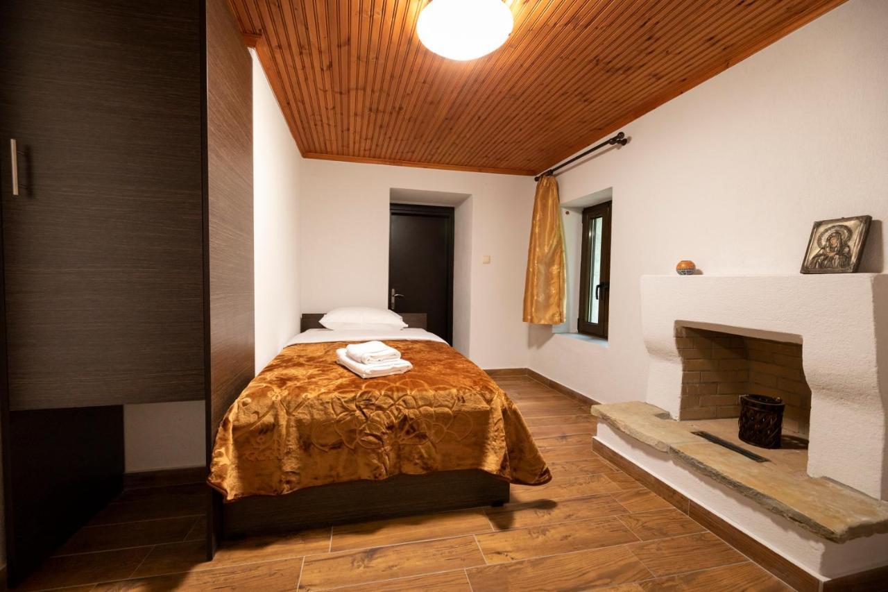 קאלאבאקה Archontiko Fotini - Traditional Guesthouse Meteora מראה חיצוני תמונה